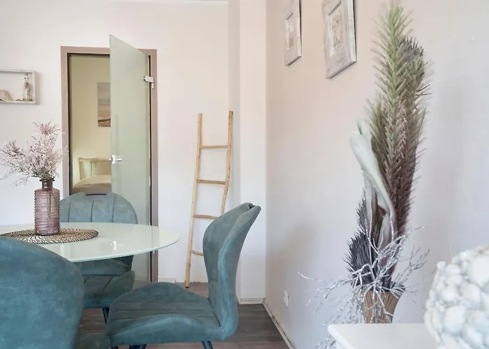 Sunny Side * Grömitz