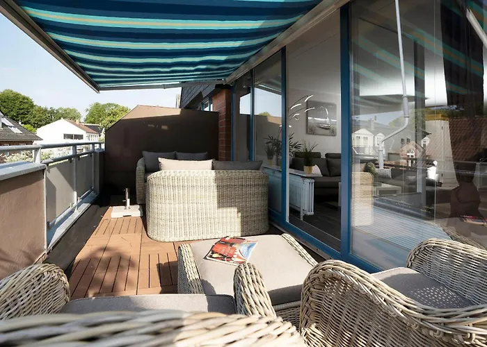 Sunny Side Apartment *